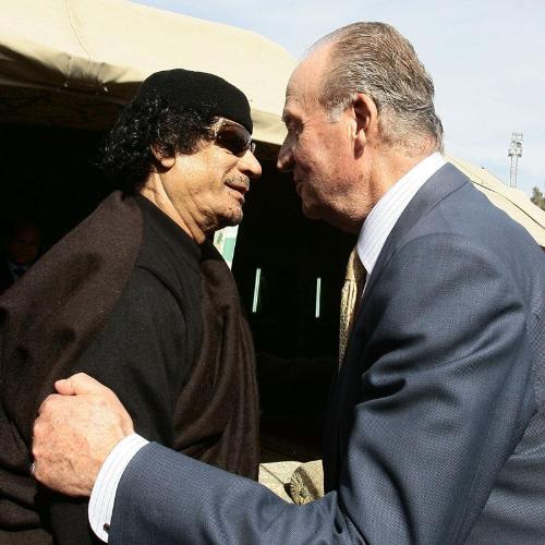 socialista - [Libia] Disturbios y actividad politica  - Página 2 Gadafi-y-borbc3b3n